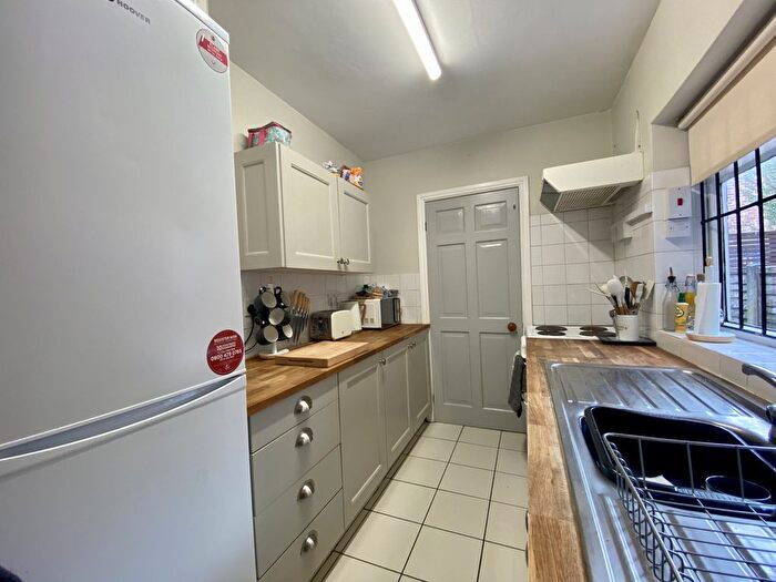 2 Bedroom Terraced House To Rent In Dundonald Road, Didsbury, Manchester, M20