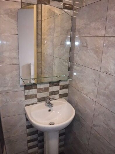 Studio To Rent In Cross Street, Willenhall, WV13