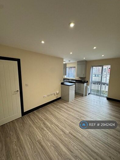 1 Bedroom Flat To Rent In Burgess Road, Leicester, LE2