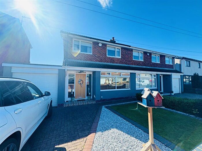 3 Bedroom Property For Sale In Rotherham Close, Mill Estate, Houghton Le Spring, DH5