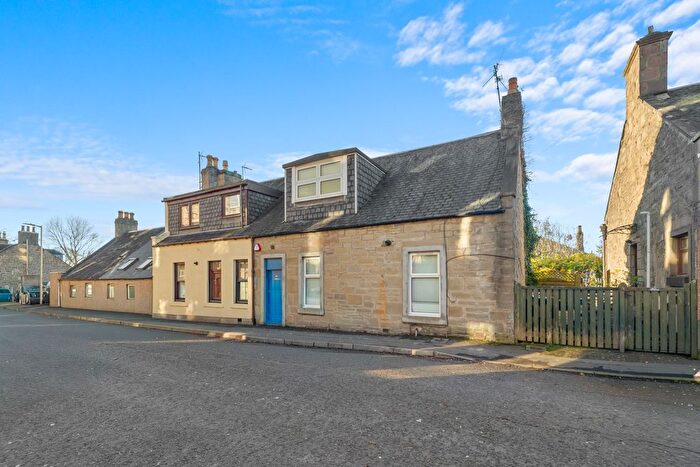 3 Bedroom End Terrace House For Sale In Janefield Place, Dundee, DD4