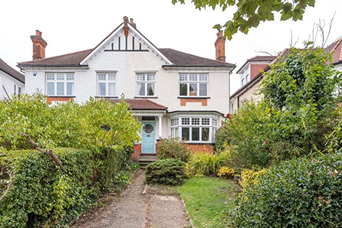 4 Bedroom House For Sale In Monkhams Avenue, Woodford Green, IG8
