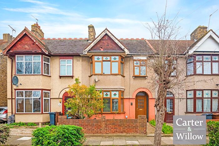 3 Bedroom Terraced House To Rent In Netherfield Gardens, Barking, IG11