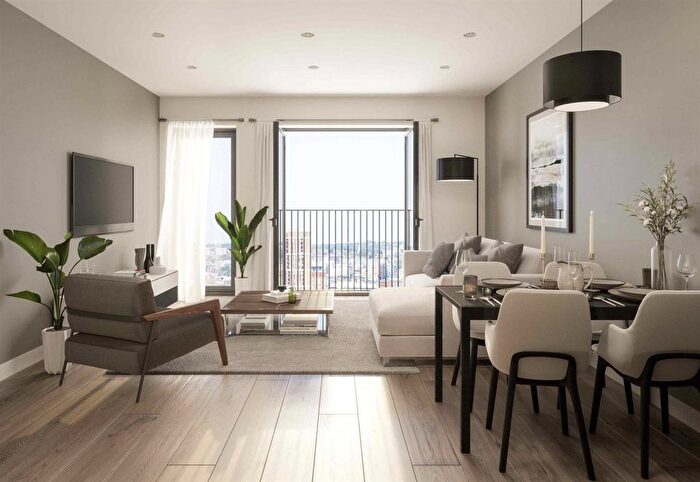 1 Bedroom Flat For Sale In Ducie Street, Manchester, M1