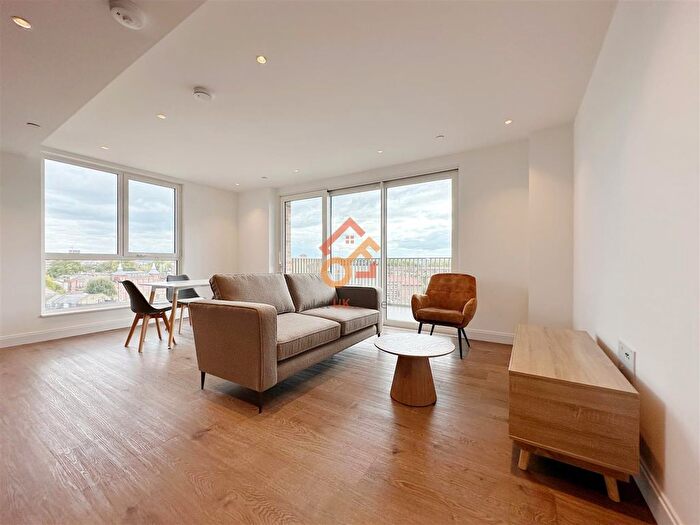 2 Bedroom Flat To Rent In Juniper Gardens, Gasholder Place, London, SE11