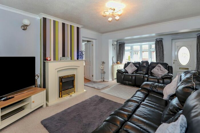 3 Bedroom Semi-Detached House For Sale In Linley View Drive, Bridgnorth, WV16