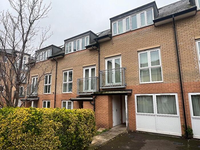 5 Bedroom Terraced House To Rent In The Terrace, Hampden Gardens, Cambridge, CB1