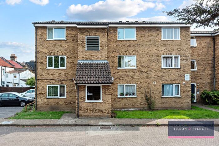 1 Bedroom Flat To Rent In Willoughby Mews, Tottenham, N17