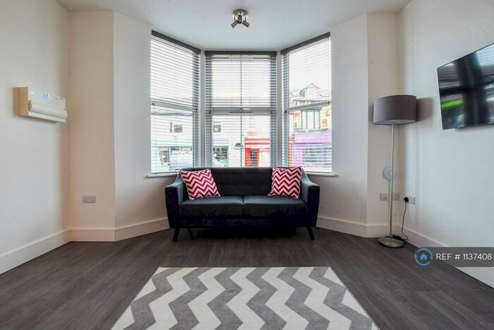 1 Bedroom Flat To Rent In Nantwich Road, Crewe, CW2