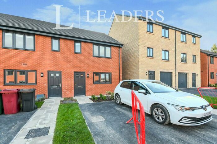 2 Bedroom Semi-Detached House To Rent In Limestone Avenue, Clay Cross, S45