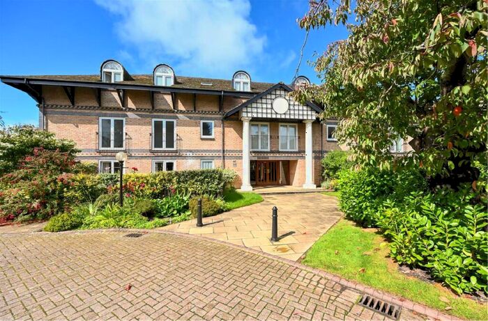 2 Bedroom Flat To Rent In Nyton Road, Chichester, PO20