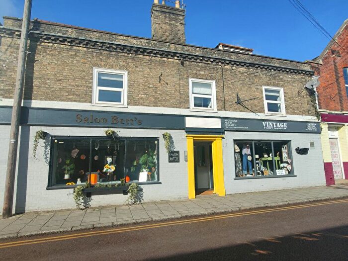 1 Bedroom Flat To Rent In St. Andrews Street South, Bury St. Edmunds, IP33