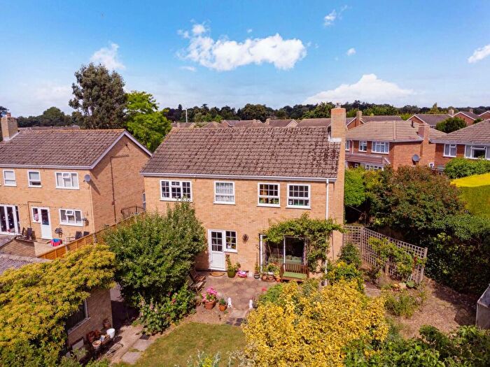 4 Bedroom Detached House For Sale In Balmoral, Maidenhead, SL6