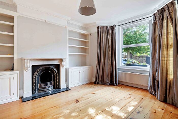 4 Bedroom Terraced House To Rent In Phoenix Road, London, SE20