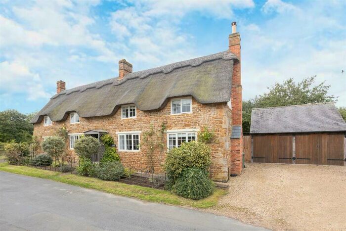 3 Bedroom Detached House For Sale In Main Street, Tugby, Leicester, LE7