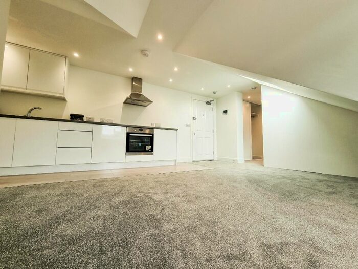 1 Bedroom Studio To Rent In St Albans Road, Watford, WD24