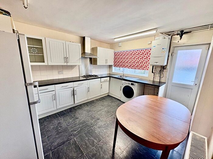 5 Bedroom Property To Rent In Hereford Road, Nottingham, NG3