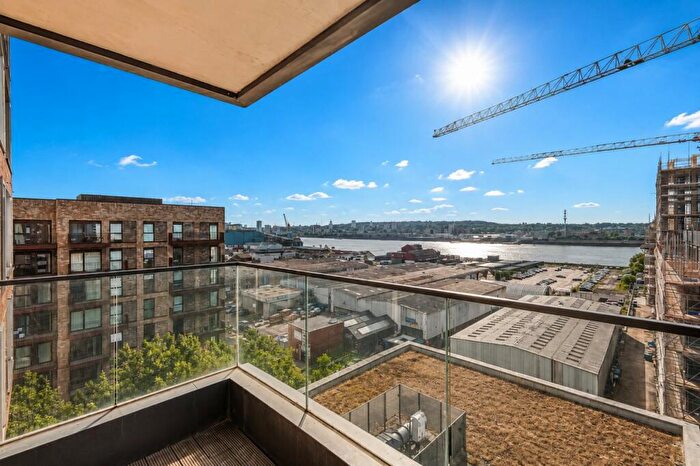1 Bedroom Apartment For Sale In Agnes George Walk, London, E16
