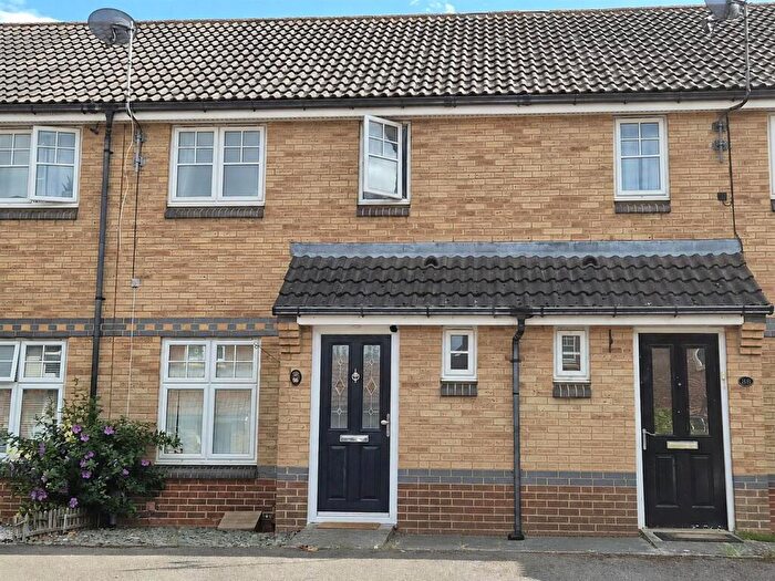2 Bedroom Terraced House For Sale In Lacock Gardens, Maidstone, ME15