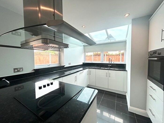 4 Bedroom Property To Rent In Marlborough Road, Romford, RM7