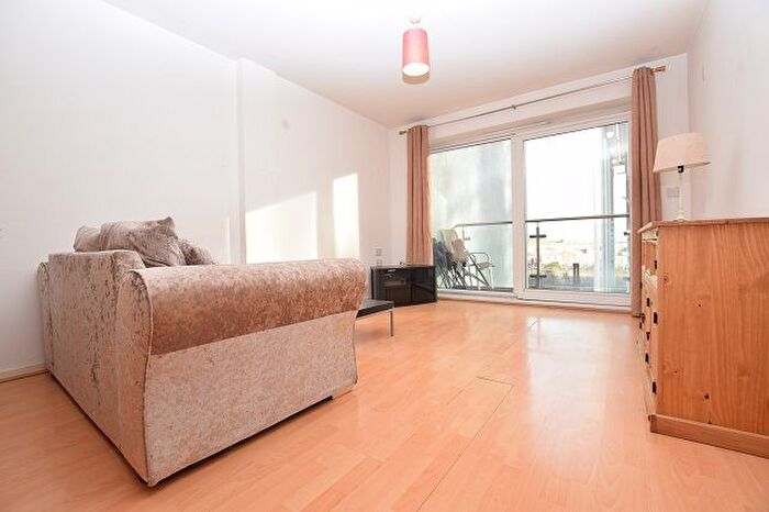 1 Bedroom Flat To Rent In Coode, Sheffield, S3