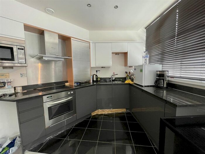 1 Bedroom Flat To Rent In Princes House, Princes Place, Brighton, BN1