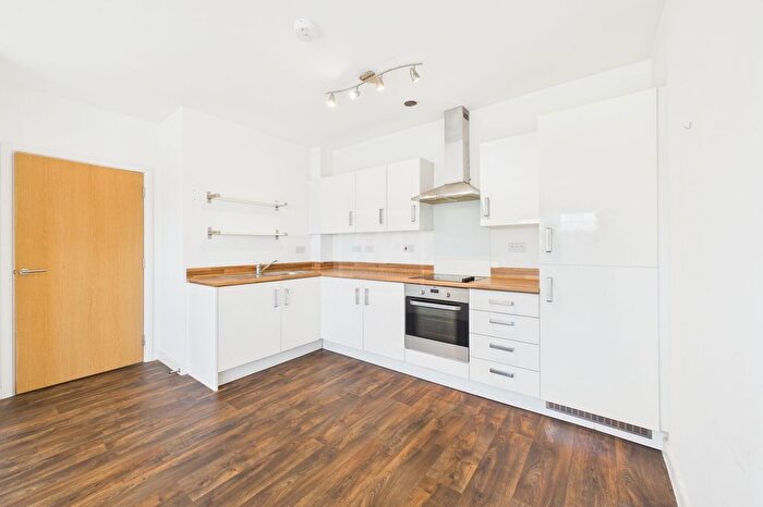 2 Bedroom Flat To Rent In Lulworth Place, Warrington, WA4