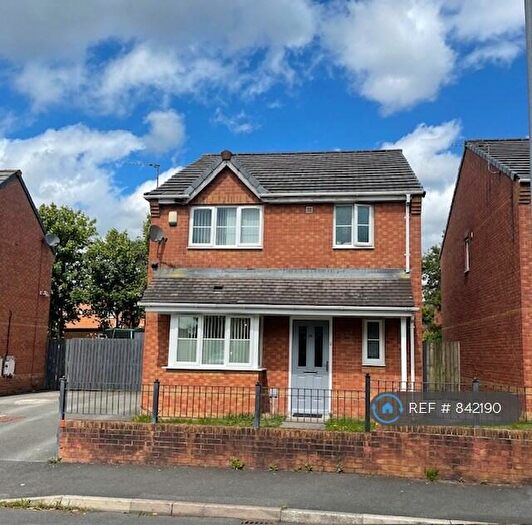 3 Bedroom Detached House To Rent In Everside Drive, Manchester, M8