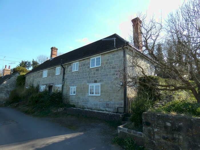 2 Bedroom Cottage To Rent In Duck Street, Tisbury, Wiltshire, SP3