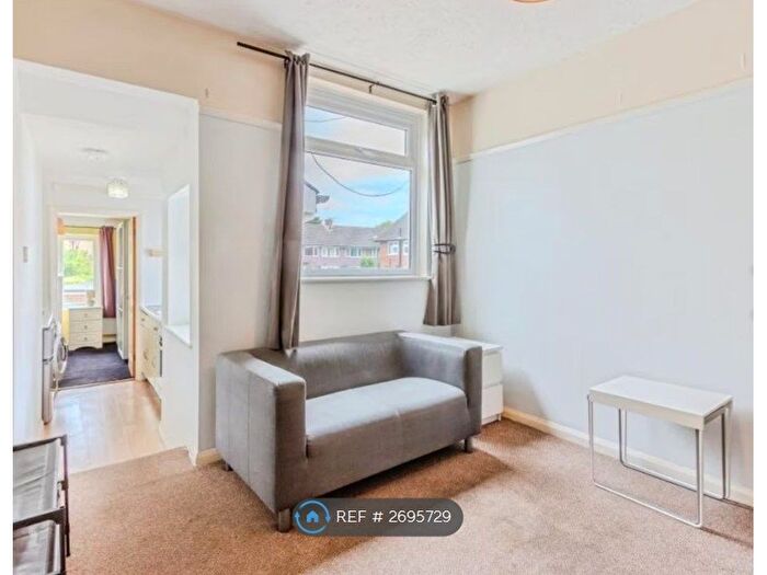 1 Bedroom Flat To Rent In Wincheap, Canterbury, CT1