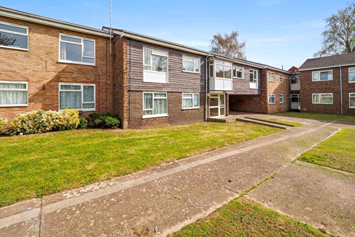 1 Bedroom Flat For Sale In Flat, Peregrine Drive, Sittingbourne, ME10
