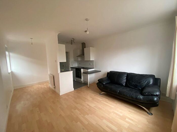 Studio To Rent In Anlaby Rd, Hull, HU3