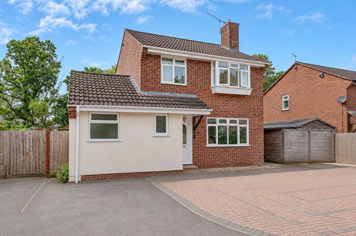 4 Bedroom Detached House For Sale In Oak Crescent, Willand, Cullompton, EX15