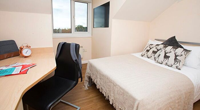 1 Bedroom Flat To Rent In Heald Grove, Rusholme, Manchester, M14