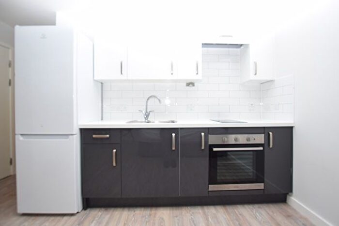 Studio To Rent In Dun Fields, Sheffield, S3