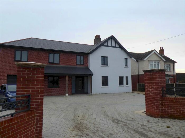 5 Bedroom Detached House To Rent In Manston Road, Sturminster Newton, DT10