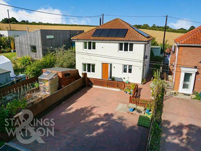 4 Bedroom Detached House For Sale In Brook Lane, Needham, Harleston, IP20