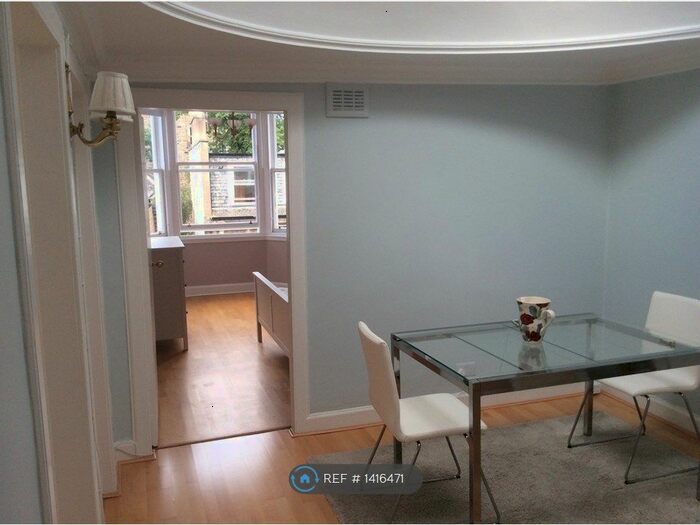 2 Bedroom Flat To Rent In Hart Street, Edinburgh, EH1