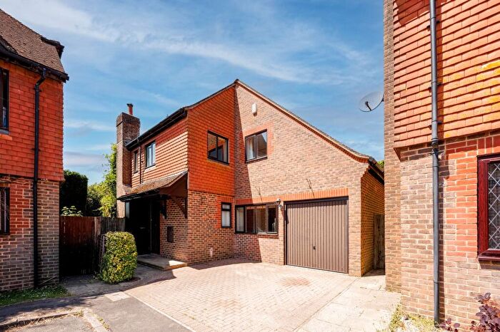 4 Bedroom Detached House For Sale In Swan Close, South Chailey, BN8