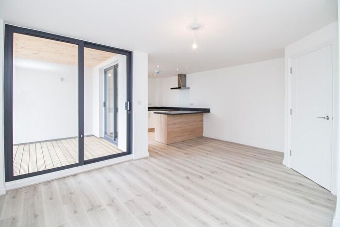 1 Bedroom Apartment For Sale In Westbury Court, Bicester, OX26
