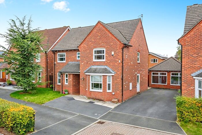 4 Bedroom Detached House For Sale In Templeton Drive, Fearnhead, Warrington, Cheshire, WA2