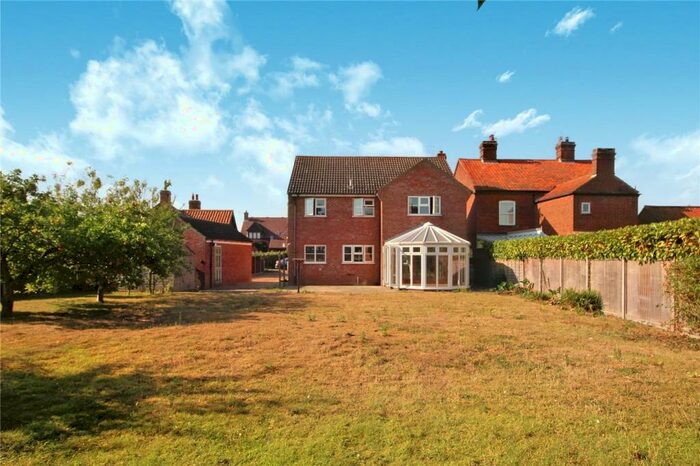 4 Bedroom Detached House To Rent In The Street, Rockland St. Mary, Norwich, Norfolk, NR14