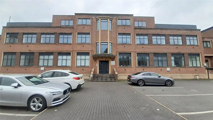 1 Bedroom Flat For Sale In Longmore House, Cromer Road, Birmingham, West Midlands, B12