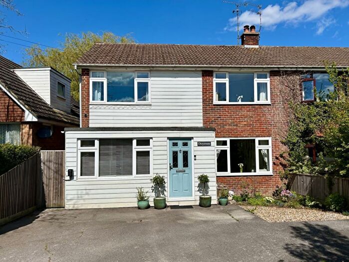 4 Bedroom Semi Detached House For Sale In Horns Road, Hawkhurst, TN18