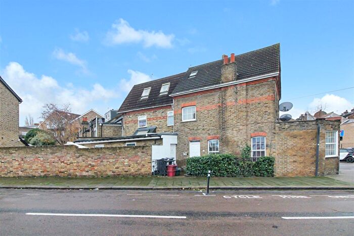 Block Of Flats For Sale In Clifton Road, Isleworth, TW7