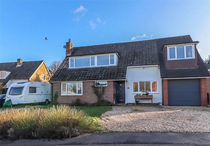 4 Bedroom Detached House For Sale In Halcyon Drive, Thruxton, Andover, Hampshire, SP11