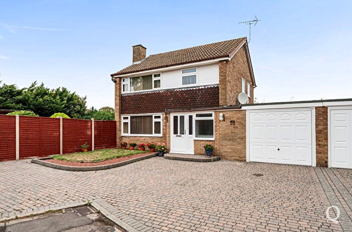 4 Bedroom Detached House For Sale In Viners Close, Sittingbourne, Kent, ME10