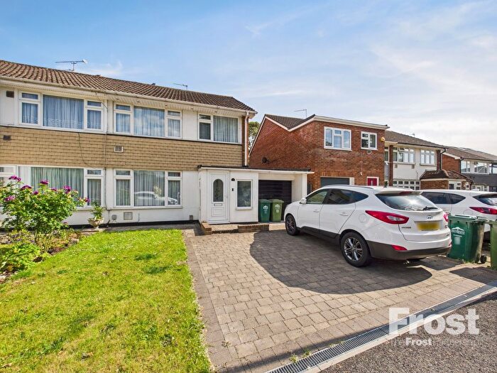3 Bedroom Semi-Detached House For Sale In Russell Drive, Stanwell, Staines-Upon-Thames, Surrey, TW19