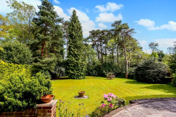 6 Bedroom Detached House To Rent In The Gateway, Woking, Surrey, GU21