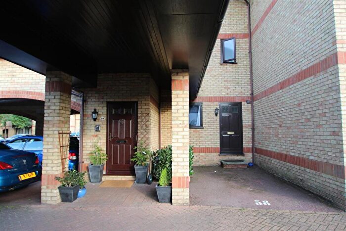 1 Bedroom Apartment To Rent In Studio Apartment Lygean Avenue, Ware, SG12